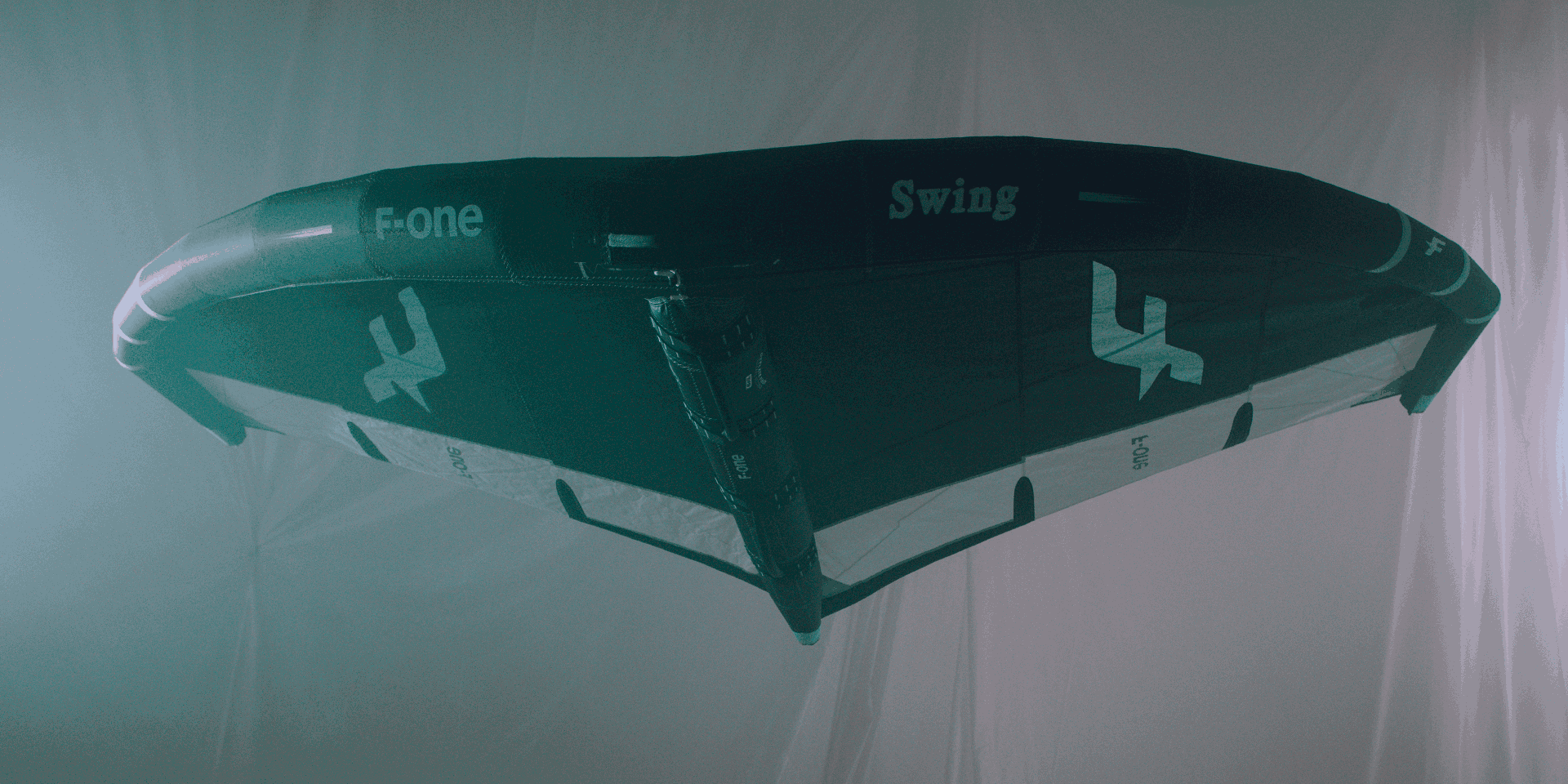 wing-f-one-swing-v4-foto-model